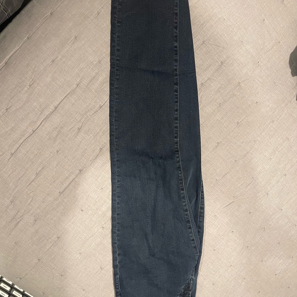 7 for all Mankind Men’s Adrian slim jeans - size 30 - Picture 5 of 6